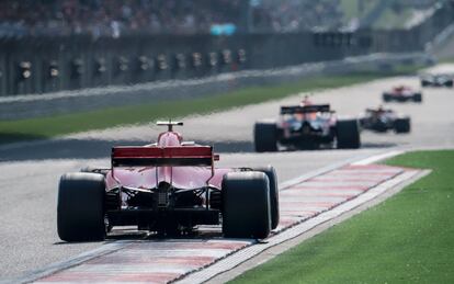 El piloto Kimi Raikkonen, en un detalle durante la carrera.