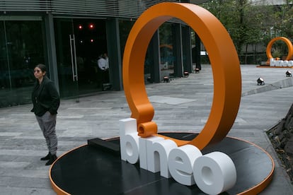 El logotipo de Bineo en el lanzamiento del banco digital, el 29 de enero en Ciudad de México.