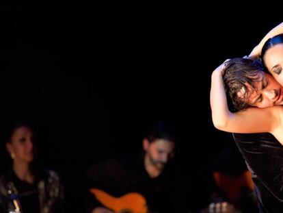 Antonio Andrade y la Sinfónica de Sevilla llevan ‘Carmen’ al Alcázar