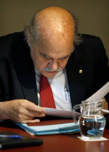 El consejero de Economía y Finanzas, Andreu Mas-Colell, durante la reunión del Consejo Ejecutivo, hoy,  18 de septiembre de 2012 en Barcelona, a 48 horas de la reunión que el presidente Mas mantendrá en la Moncloa con el presidente del Gobierno, Mariano Rajoy.