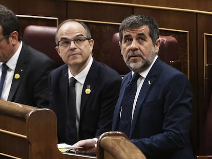 From l-r: Josep Rull, Jordi Turull and Jordi Sànchez in Congress on Tuesday.