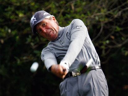 Gary Player, durante su recorrido de ayer.