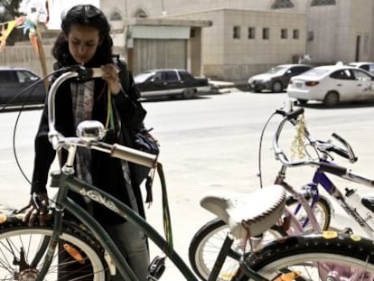 Fotograma de la pel&iacute;cula saud&iacute; &#039;La bicicleta verde&#039;.