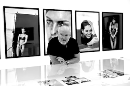 El legendario fotógrafo de moda Peter Lindbergh, ‘creador’ de las ‘top models’ de los noventa, es considerado uno de los mejores del mundo en su especialidad.
