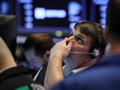 Operadores en la Bolsa de Nueva York. Reuters