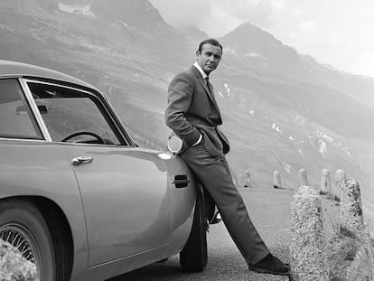 Sean Connery en el papel de James Bond en 'Goldfinger' (1964).