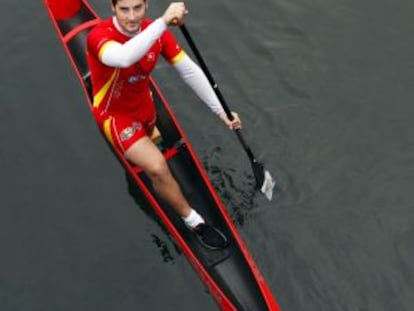 David Cal entrenando en la r&iacute;a de Pontevedra en 2008.