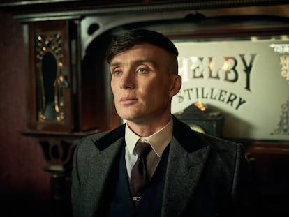 El actor irlandés Cillian Murphy está influyendo en la moda masculina con el corte de pelo de su personaje, Tommy Shelby.