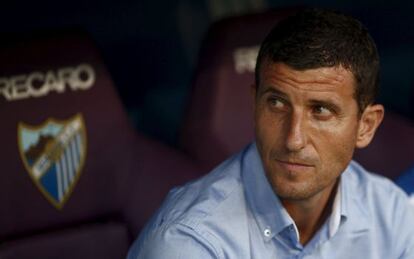 Javi Gracia, en el banquillo de la Rosaleda. 