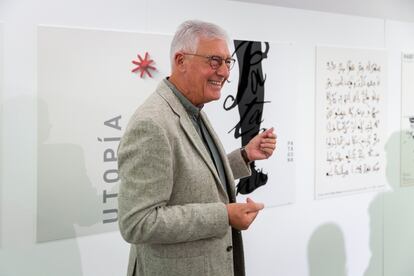 Pepe Gimeno en la inauguración de su exposición en la Imprenta Municipal de Madrid.