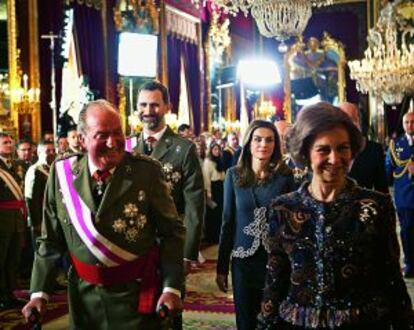 La familia real en el Palacio Real durante la celebración de la Pascua Militar, el pasado 6 de enero.