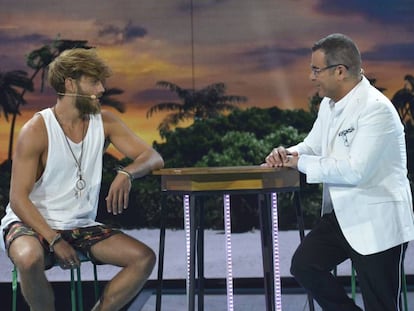 Sergio Carvajal y Jorge Javier Vázquez, en la final de 'Supervivientes'.