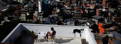 A ânsia de novas experiências causou o surgimento de hospedagens em favelas como a do Cantagalo, no Rio de Janeiro.