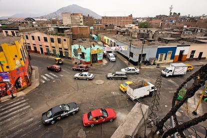 Una imagen del barrio lime&ntilde;o de Cinco Esquinas.