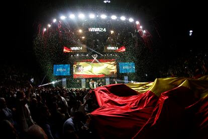 Vista general de la convención política de Vox 'Viva 24' que se celebra este domingo en el Palacio de Vistalegre, en Madrid. 
