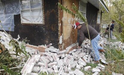 Una casa dañada por el terremoto en Sparks (Oklahoma, EE UU) en 2011.