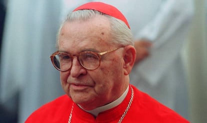 El cardenal franciscano brasileño Paulo Evaristo Arns