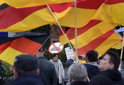 Manifestaci&oacute;n xen&oacute;foba en Bautzen, el este de Alemania