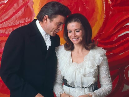 Cash y Carter se casaron en 1966 y permanecieron juntos hasta que murieron, con pocos meses de diferencia, en 2003.