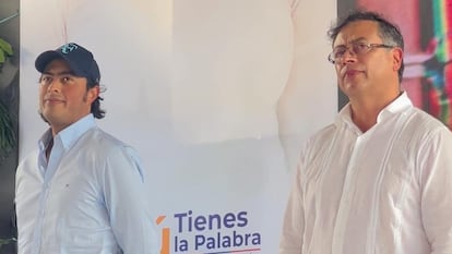 Nicolás Petro junto a su padre, el presidente Gustavo Petro.