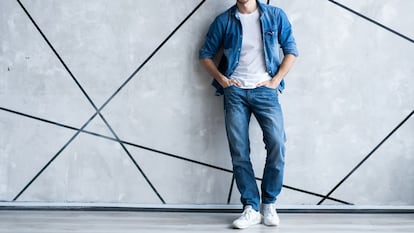 Cuatro vaqueros de hombre de otoño 2025