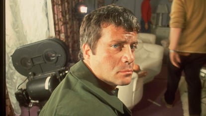 Oliver Reed on the set of 'Sitting Target,' in London circa 1972.