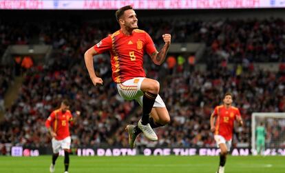 Saúl celebra su gol, el primero de España ante Inglaterra.