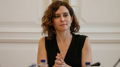 La presidenta de la Comunidad de Madrid, Isabel Díaz Ayuso, este jueves en un encuentro con los representantes de las empresas multinacionales del sector farmacéutico.