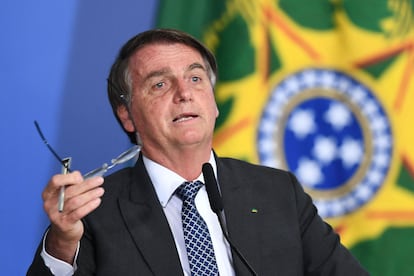 O presidente Jair Bolsonaro discursa em evento no Palácio do Planalto nesta terça-feira, 7 de dezembro, em Brasília.