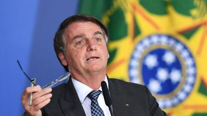 O presidente Jair Bolsonaro discursa em evento no Palácio do Planalto nesta terça-feira, 7 de dezembro, em Brasília.