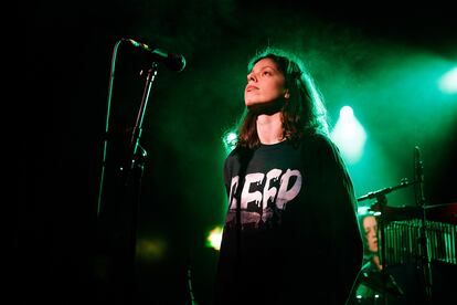 Tirzah, que actuará en el Primavera, en un concierto en Londres.