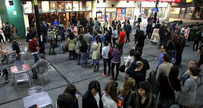 Lines at the Princesa movie theater in downtown Madrid.