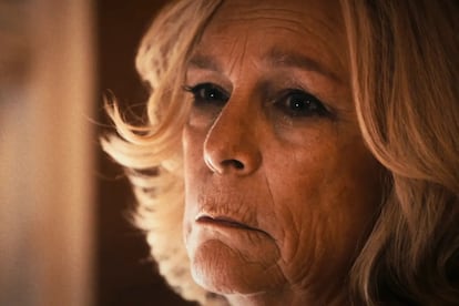 Recent Oscar-winner Jamie Lee Curtis is one of the prestigious cameos on the new season of 'The Bear.' 