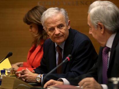 El nuevo fiscal superior de la Comunidad Valenciana, Antonio Montalbes, en las Cortes.