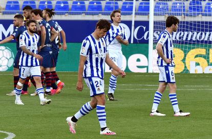 Portu, LeNormand, Monreal y Elustondo, tras encajar el gol de Sandro.