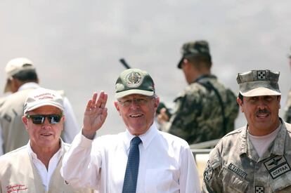Kuczynski participa en un evento militar, este martes.