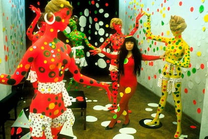 Una de las imágenes del documental ‘Kusama: Infinity’, dirigido por Heather Lenz.