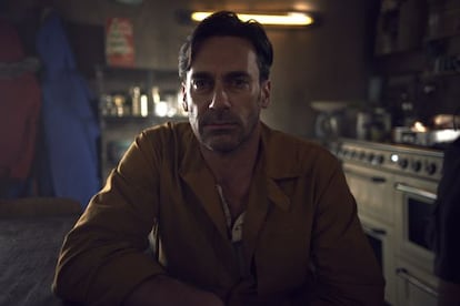 El actor Jon Hamm protagoniza el capítulo especial de Navidad de 'Black Mirror'.