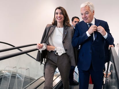 La ministra española de Justicia en funciones, Pilar Llop, y el comisario europeo de Justicia, Didier Reynders, el 10 de octubre en Ifema (Madrid).