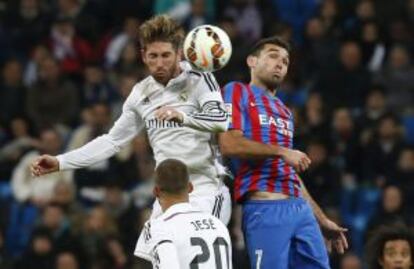 Barral salta con Sergio Ramos