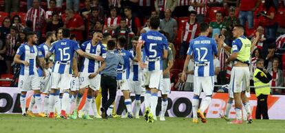 Celebración del Leganés en Bilbao tras garantizar su permanencia entre los grandes.