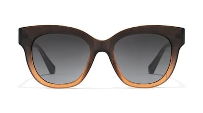 Estas gafas de sol Hawkers para mujer cuestan solo 22 euros. ​