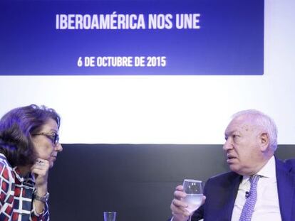  Rebeca Grynspan y Jos&eacute; Manuel Garc&iacute;a-Margallo este lunes en Madrid.