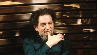 El escritor francés Georges Perec, autor de 'Las cosas', en Francia (1978).