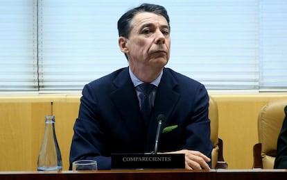 El ex presidente regional Ignacio González, en la comision de investigación sobre corrupción política.