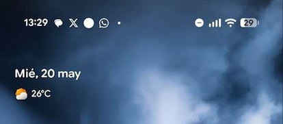 Punto blanco en la barra de Android