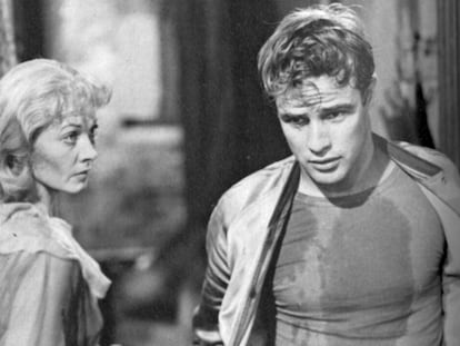 El sudor más famoso y sugerente de la historia del cine: Marlon Brando en 'Un tranvía llamado deseo' (1951).