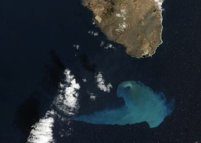 El volcán que emergió al sur de la isla de El Hierro en 2011 estuvo cinco años sin nombrar. Hoy, las cartas marinas lo llaman Tagoro.