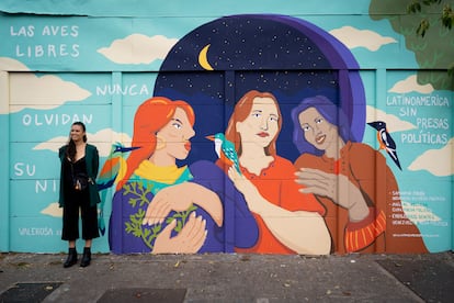 Mural en San José, Costa Rica, para honrar la historia de tres presas y ex-presas políticas de la región: Mailene Noguera (Cuba), Emirlendris Benítez (Venezuela) y Samantha Jirón (Nicaragua).