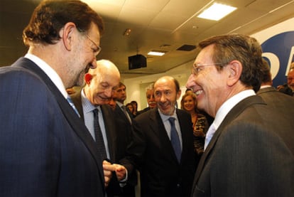 Marinao Rajoy, Ricardo Díez Hochleitner, Alfredo Pérez Rubalcaba y Emiliano Martínez en la semana educativa Santillana.